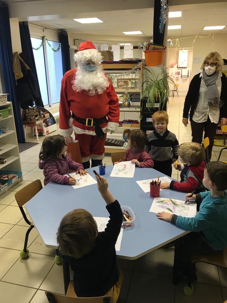 Célébrations de Noël à l'école