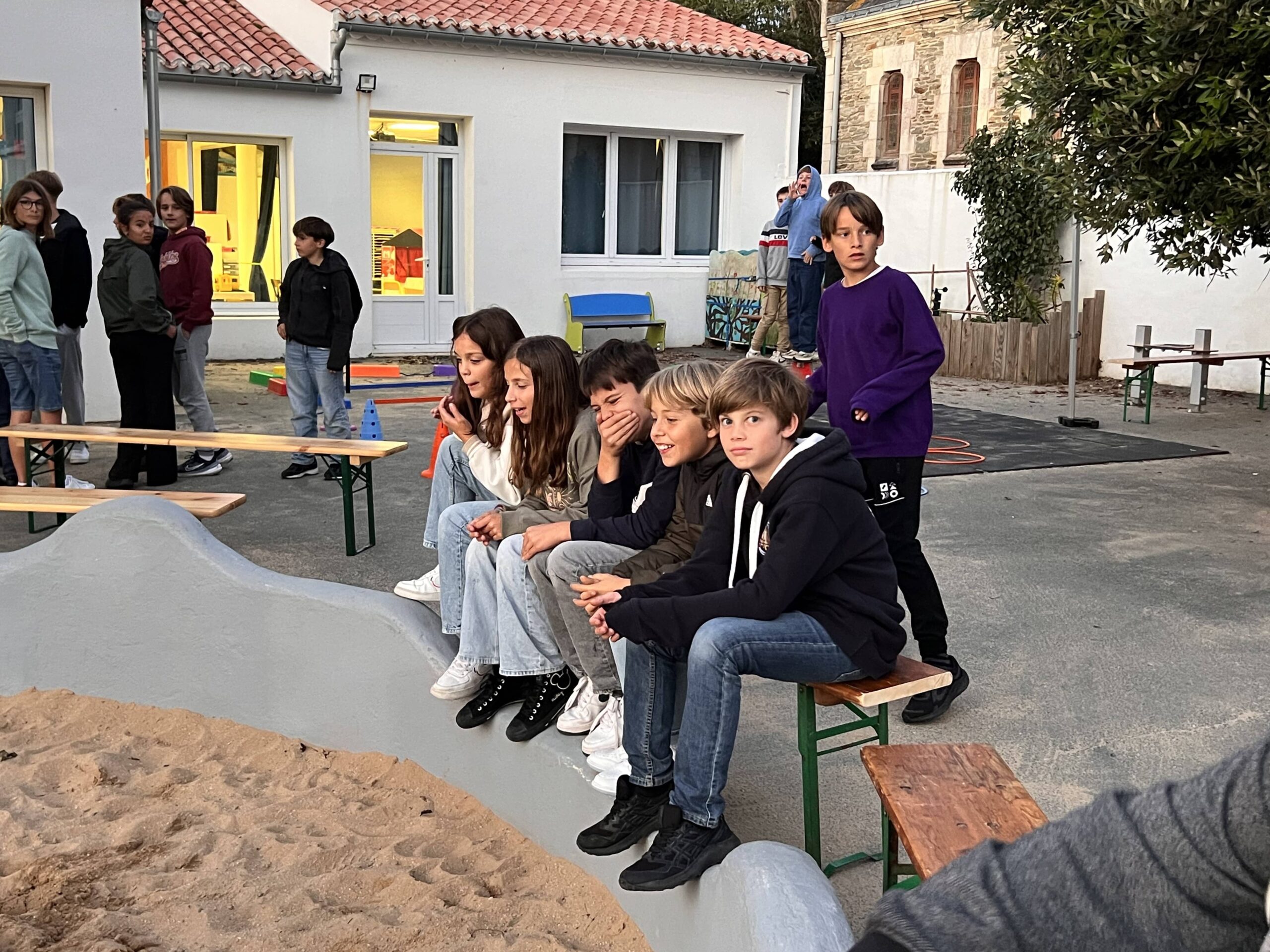 Soirée des anciens élèves de l'école Sainte Croix de Saint Gilles Croix de Vie